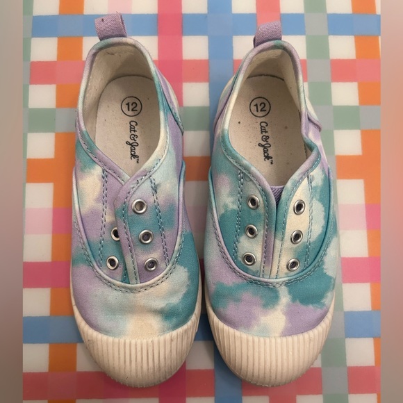 Teal, Lilac, & White Girls Canvas Sneakers Size 12 - Picture 1 of 2